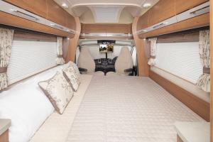 Auto-Trail Frontier Navajo 2014 года 